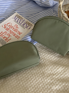 高级感绿色收纳包简约出差旅行分区尼龙半圆拉链洗漱化妆包便携