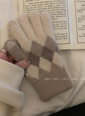 保暖手套女冬天韩版简约菱格复古高颜值加绒软糯学生骑行触屏手套