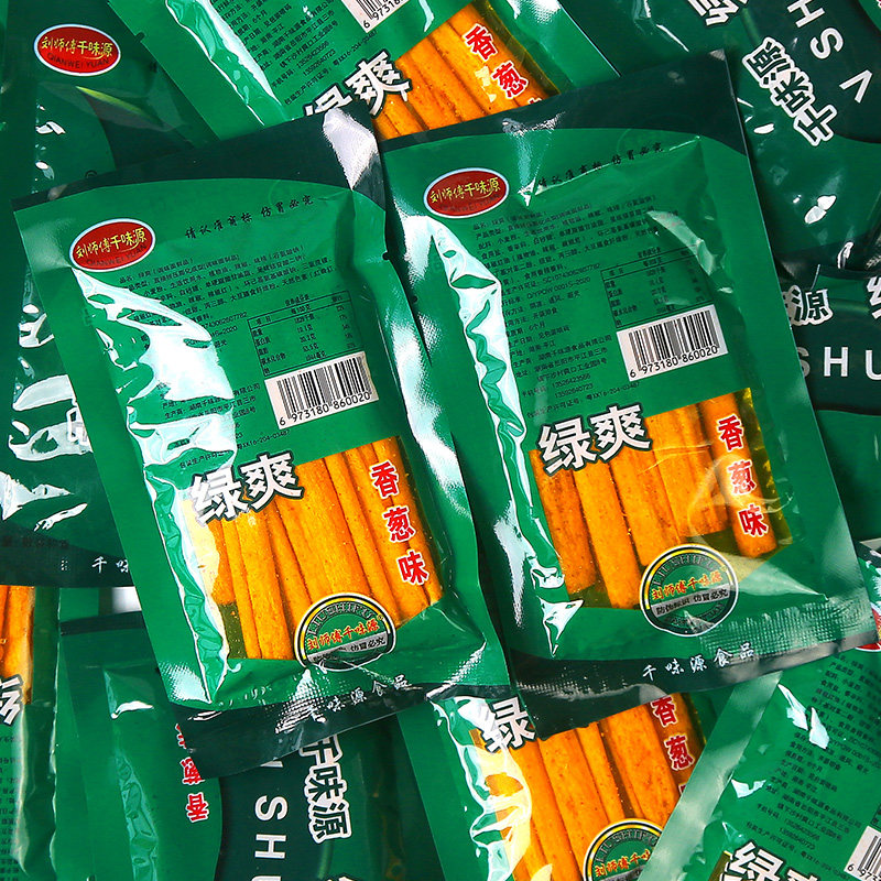 千味源绿爽辣条麻辣校园8090后小时候经典怀旧五毛钱休闲小零食