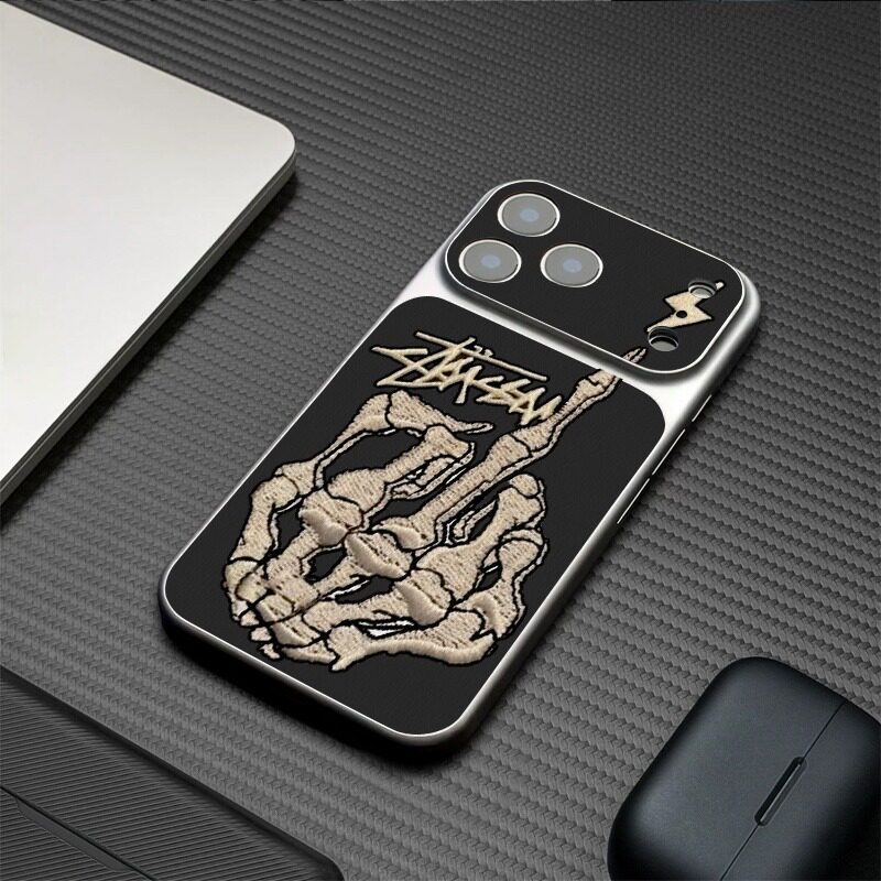 骷髅手指适用苹果18pro手机壳新款皮纹iphone17promax磁吸16PLUS/15个性iphone14Pro男13Pro创意保护套潮个性