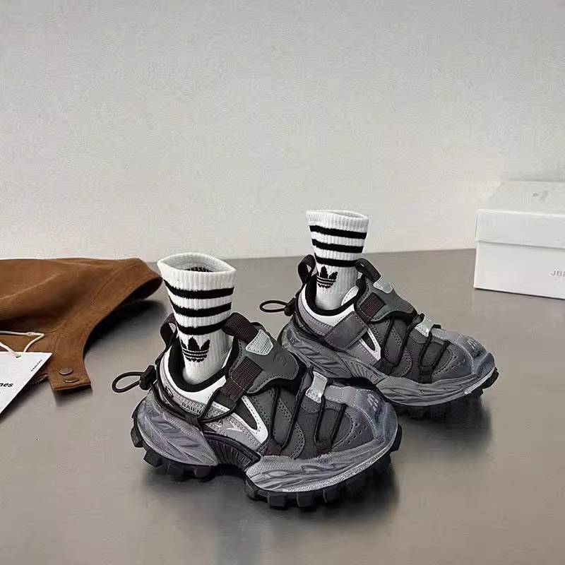 巴黎家儿童加绒运动鞋老爹鞋潮鞋
