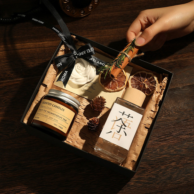 香薰精油礼盒卧室高级感