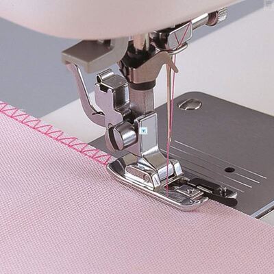 Sewing machine accessories Overlock Vertical presser feet