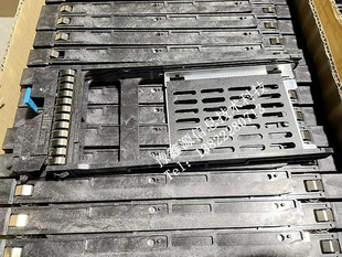 5552789 VSP G200 G1000存储支架 HDS G400 2.5寸存储硬盘托架