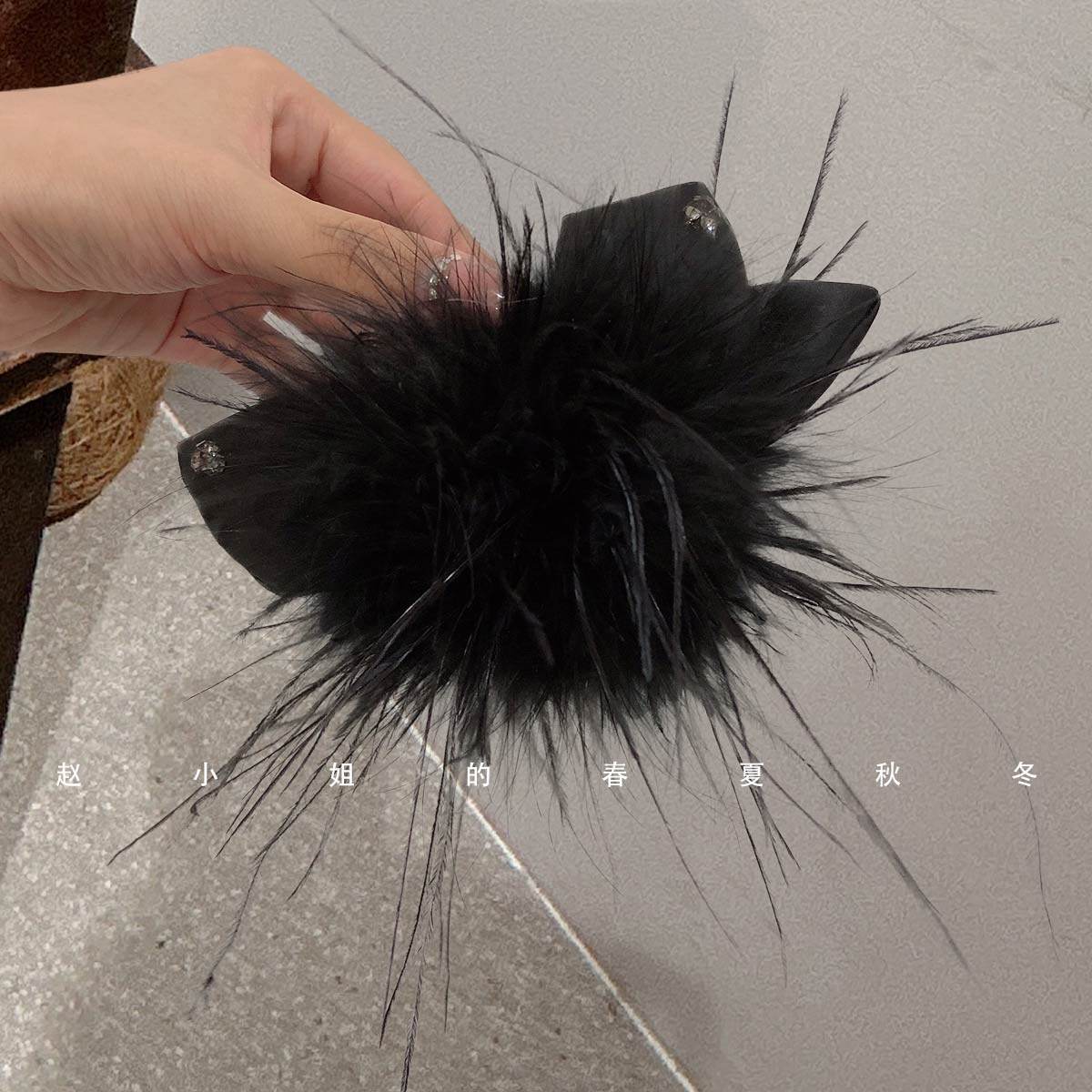 2025新款韩国发饰绝美氛围感盘发鲨鱼夹超仙黑色羽毛蝴蝶结抓夹