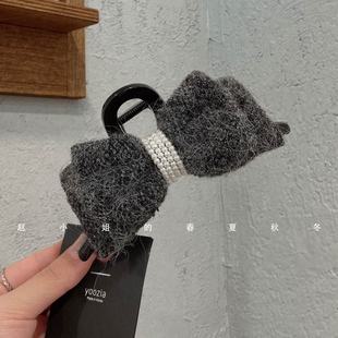 韩国头饰秋冬新款 发饰ins风高级感气质珍珠发抓夹灰色毛线鲨鱼夹