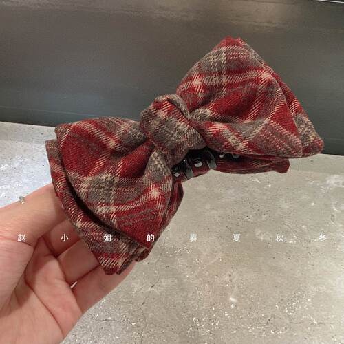 小众设计发饰头饰韩国饰品精致高级感发夹顶夹红色格子香蕉夹