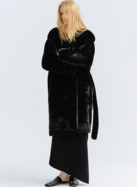 【博主同款】TOATEE 环保皮草箱型剪裁系带长外套 黑色