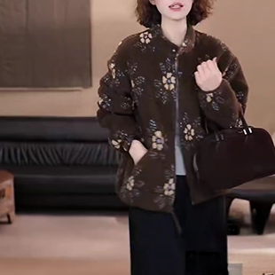 【冰冰一号店】7763 12立领提花颗粒绒加奥粒绒加厚外套保暖