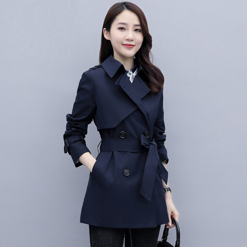 纪诗哲风衣短款2025新款女款休闲设计感小众外套女小个子春秋大码