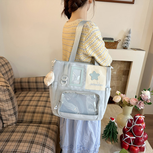 女学生轻便单肩斜跨包大容量痛包