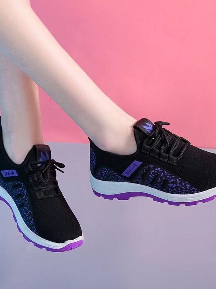 平价春秋季新款网布休闲运动鞋女式透气防滑软底一脚蹬懒人徒步鞋