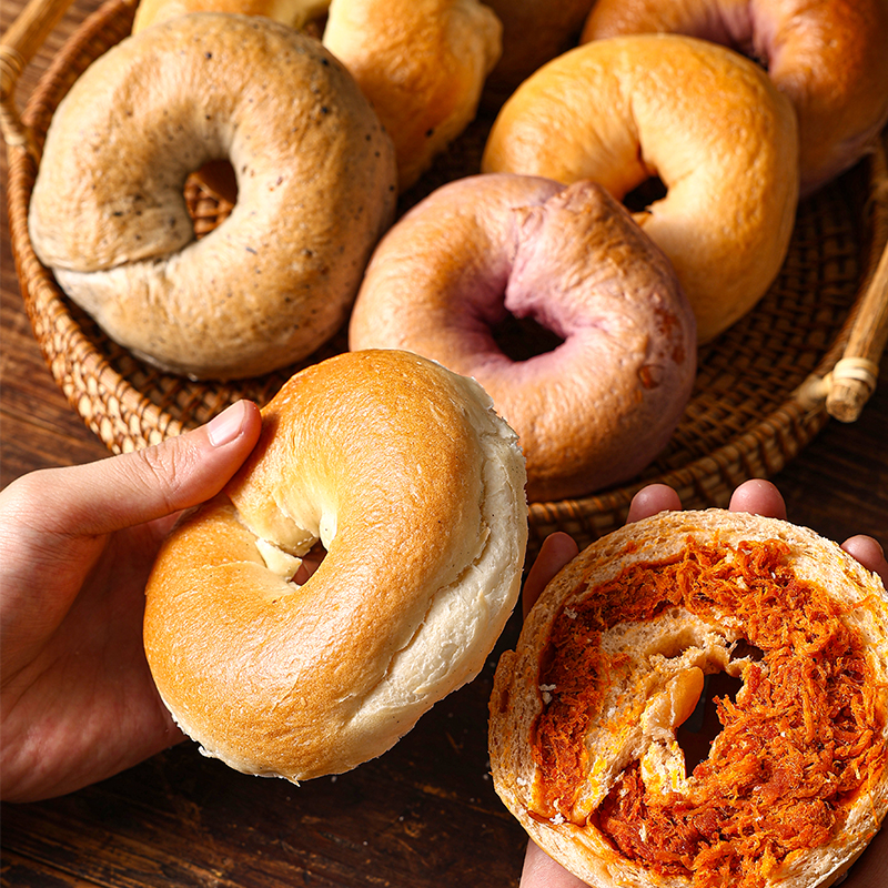 稚本手作贝果面包核桃黑芝麻番茄肉松咖啡乳酪减早餐肥营养早餐