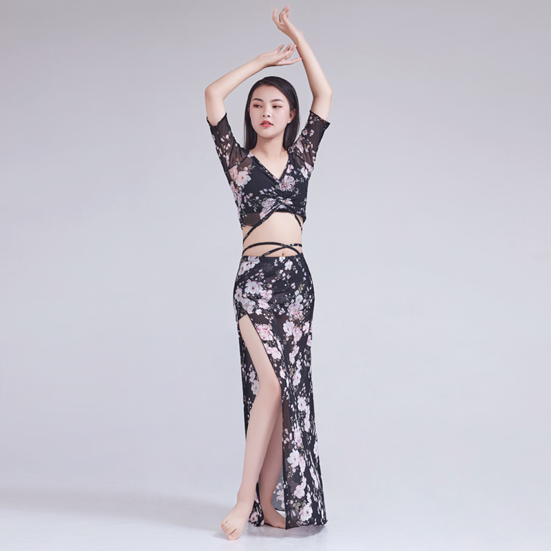 新款秋冬水纱显瘦套装团服肚皮舞