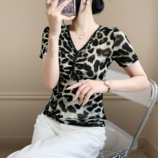 女装2025夏装性感V领豹纹印花短袖T恤气质钉珠网纱上衣修身小衫潮