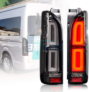适用于 HIACE ハイエース200系海狮 2005-2022 改装方块LED尾灯