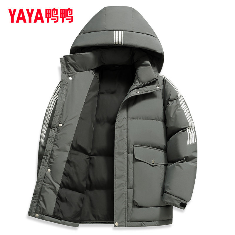 鸭鸭连帽短款加厚羽绒服