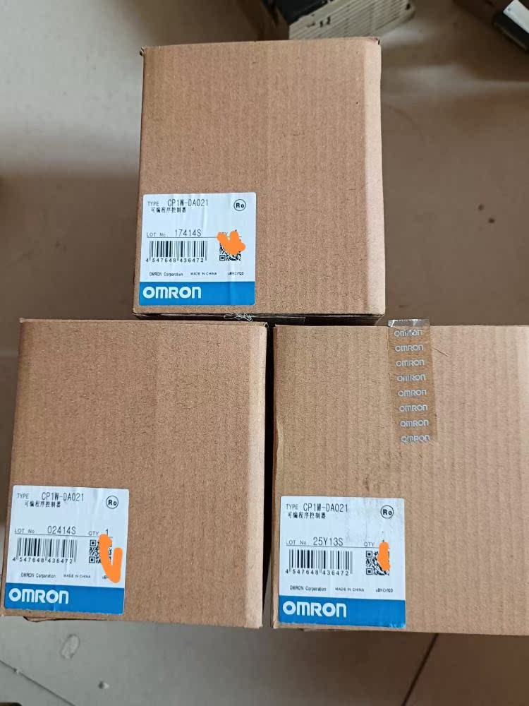 欧姆龙PLC模拟量模块CP1W-DA021.库存带包装功能包