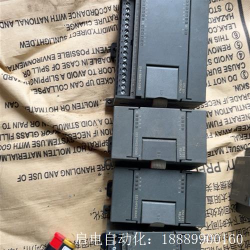 西门子PLCS7-200214-1BD23,实物如图,