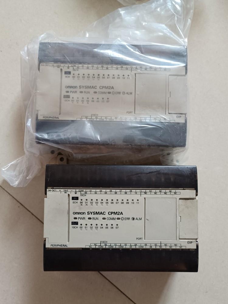 欧姆龙PLCCPM2A-20CDR-D.拆机实物如图,