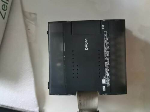 欧姆龙CP1W-DA041.模拟量模块,,成色好,功（询价）