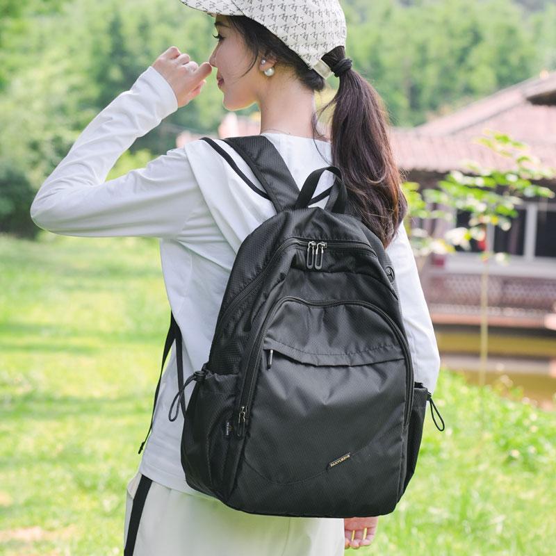 双肩包女士新款时尚男爬山运动背包大容量轻便旅游大学生旅行书包