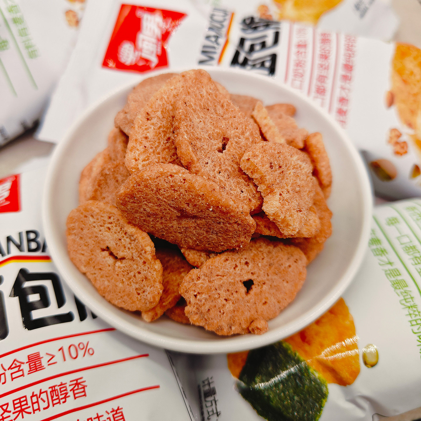闽男坚果面包脆焦糖海盐味清脆海苔味充饥饼干早餐间点下午茶小吃