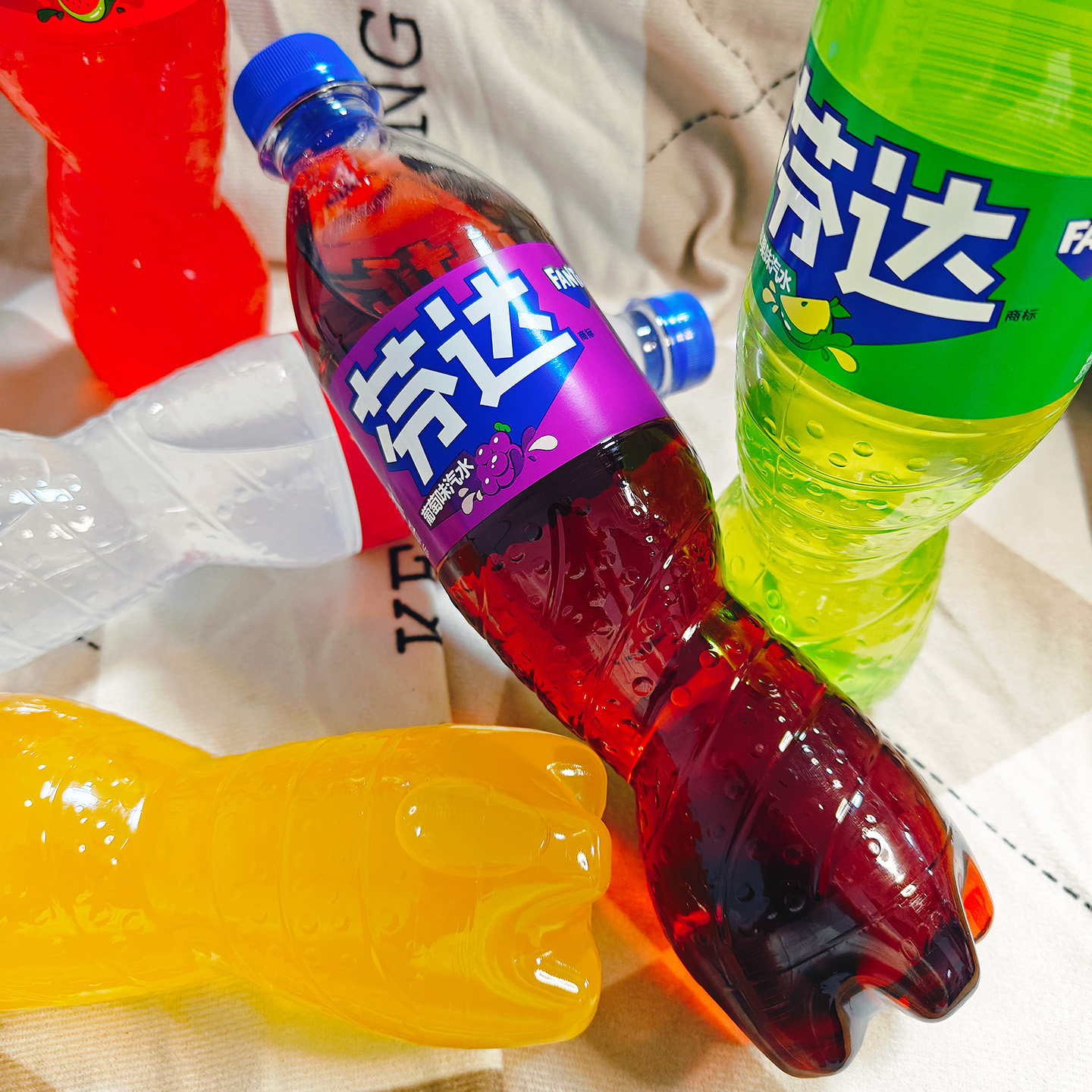 芬达汽水多种口味500ml碳酸饮料