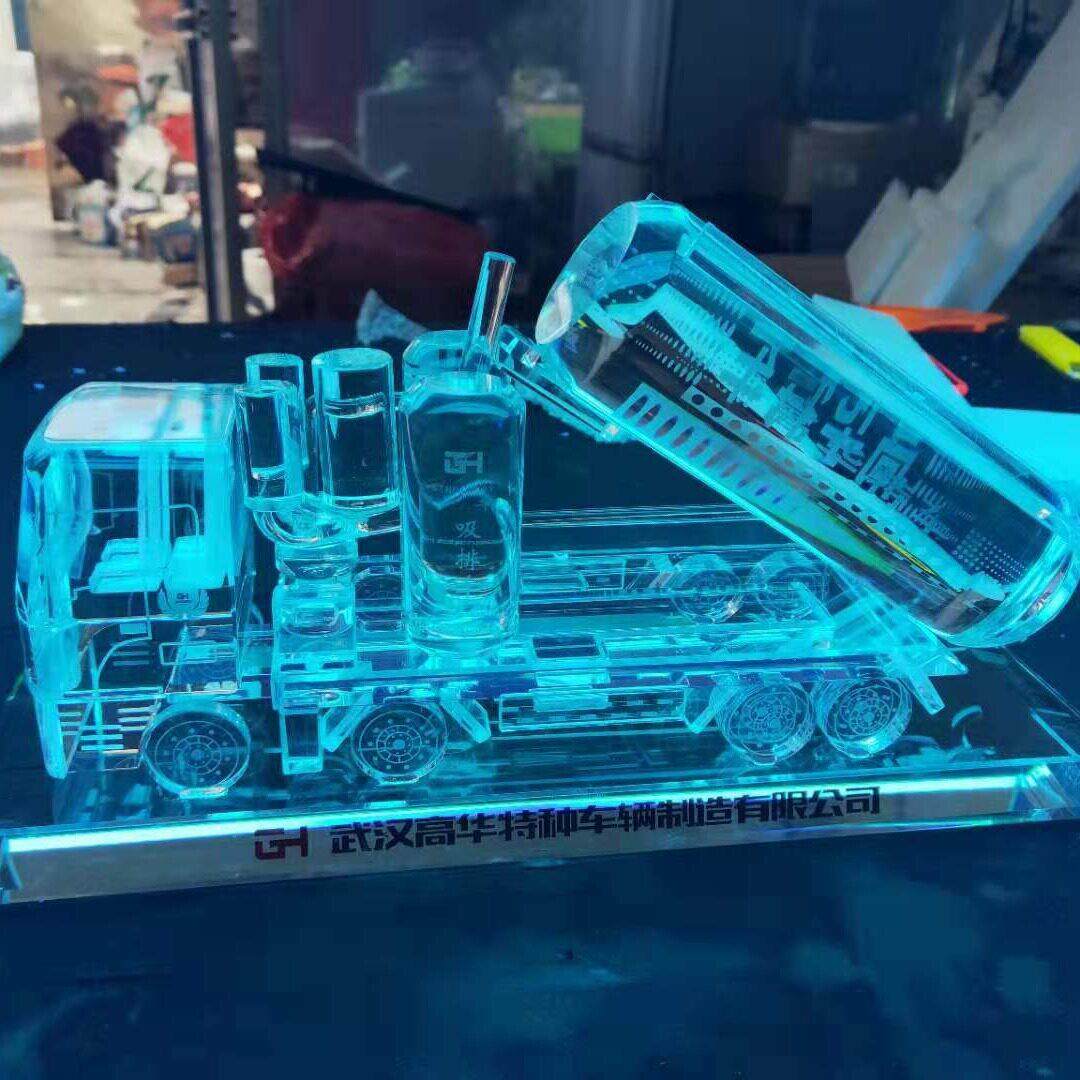 制作个性水晶楼模激光模型纪念品桌面摆件创意公司庆典周年纪念品