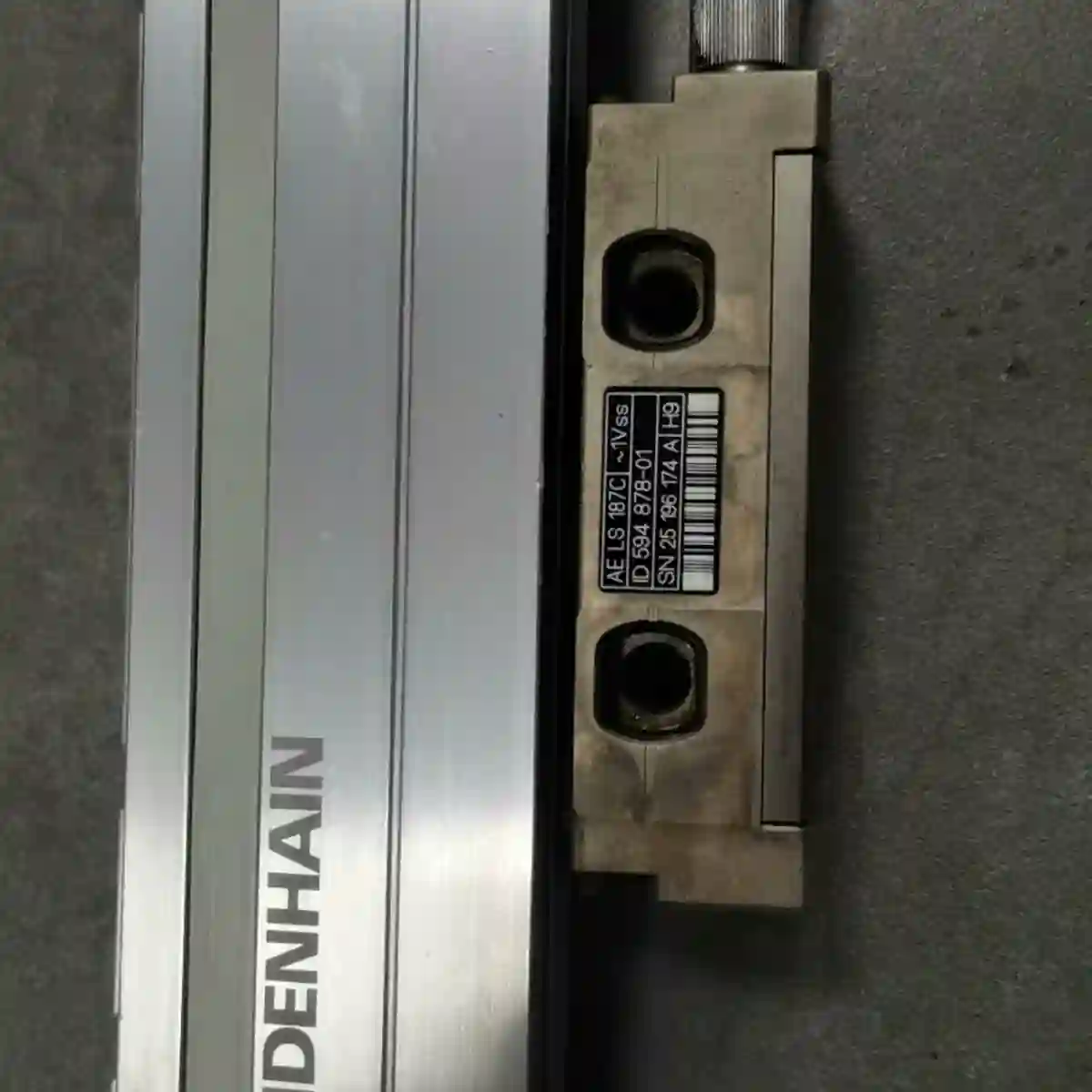 海德汉光栅尺LS187C     ML1140mm一条，议价