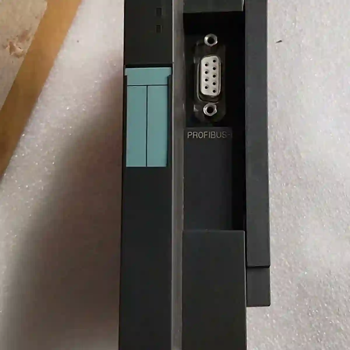 6ES7 138-4HA00-0AB0 全新无使用 标签议价