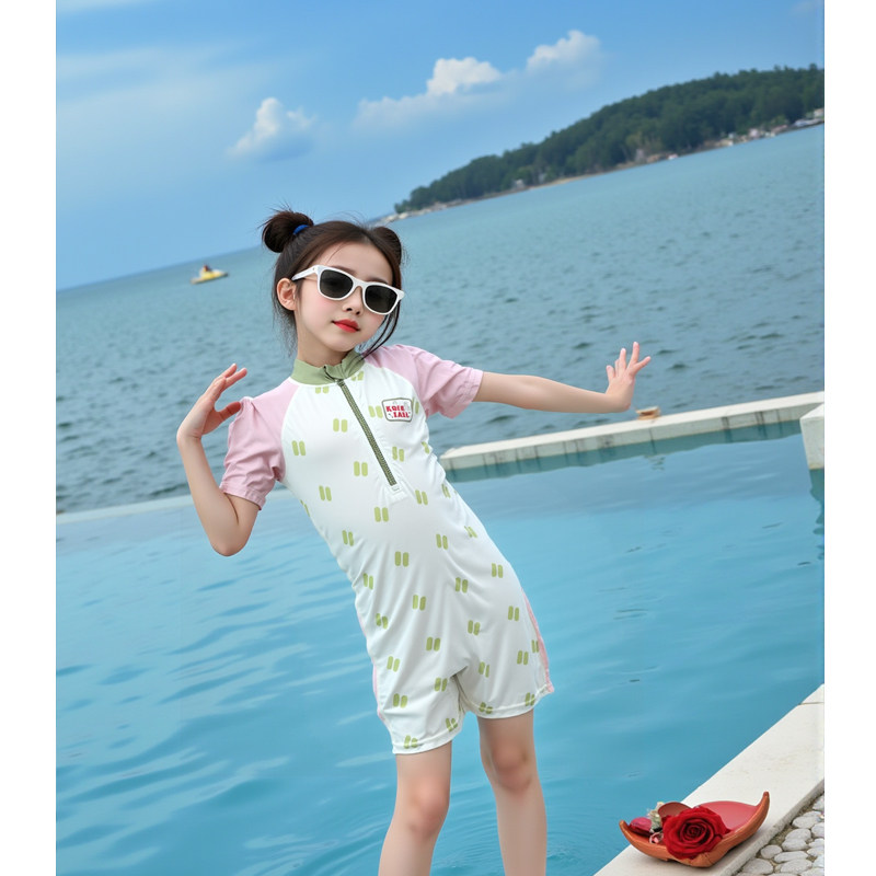 儿童平角连体泳衣小女孩游泳装夏季新款短袖速干泳衣洋气超萌潮款