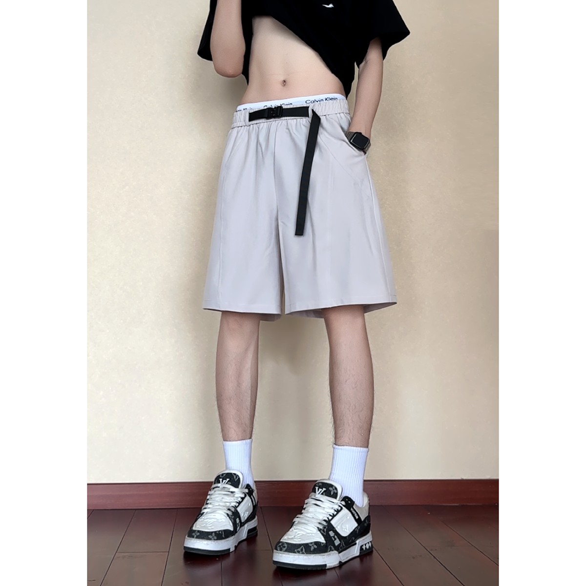 York Zoom夏季新款轻薄透气腰带纽扣斜切冰丝短裤运动百搭薄款