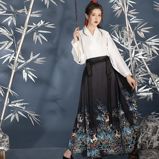 觅锦鹿鸣原创汉元素中国风黑色红色日常交领齐腰明制马面裙套装