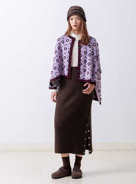 Gentle Forest【彝】新民族提花蝙蝠袖不规则下摆圆领针织开衫