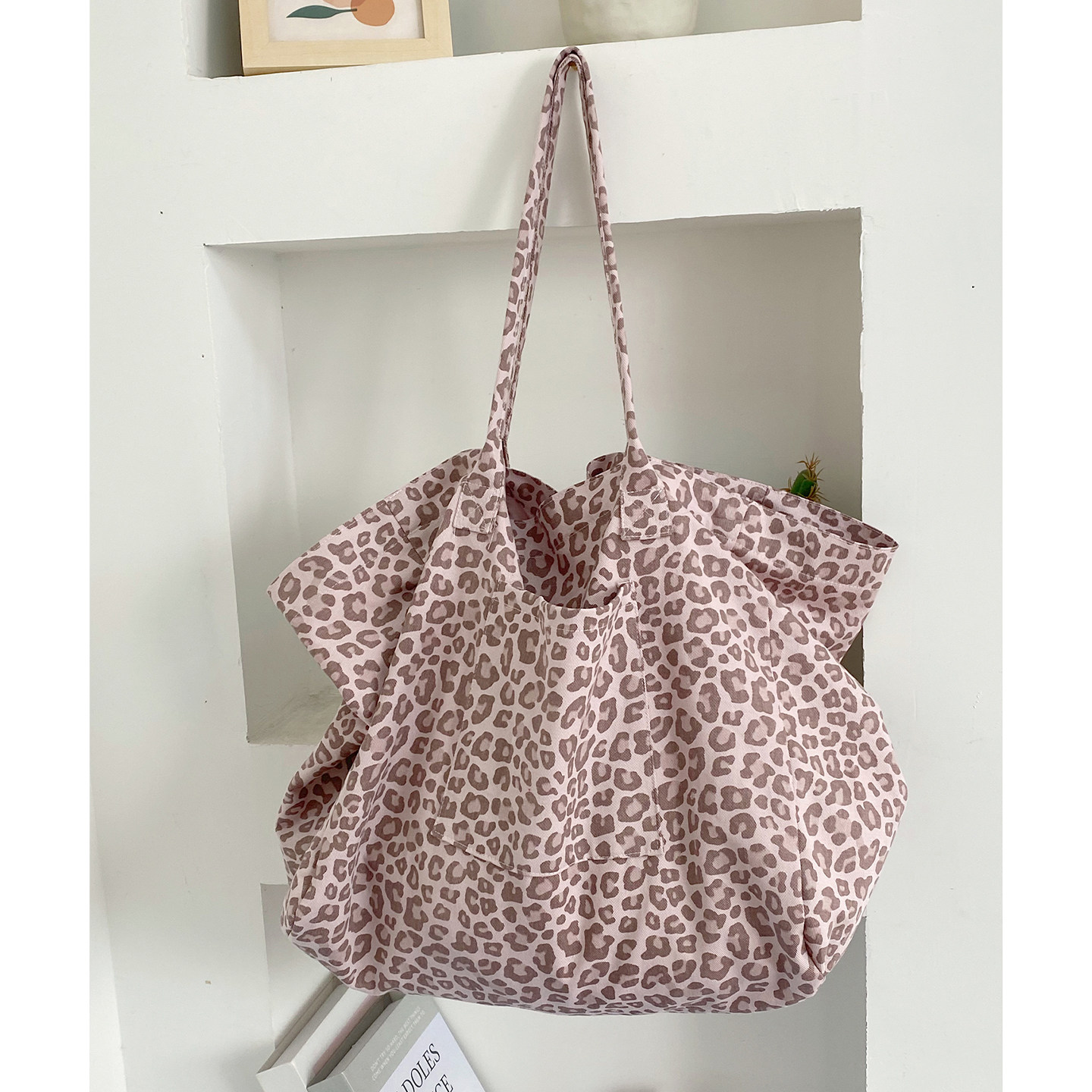 韩版松弛感粉色豹纹帆布包休闲通勤慵懒单肩包大容量托特包女学生,箱包皮具/热销女包/男包,单肩包,淘宝优惠券,粉丝福利购,淘宝优惠卷