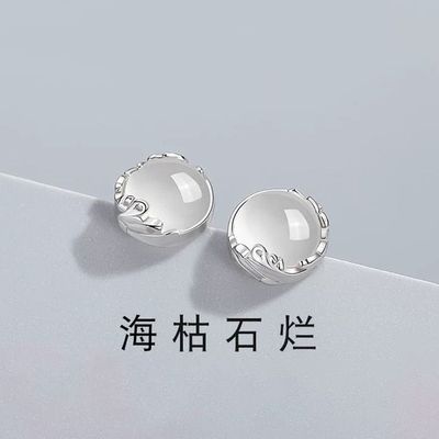 和田玉白玉髓耳环女款