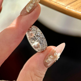 S925银菱格锆石戒指女轻奢高级感精致百搭指环2026新款 食指戒 爆款