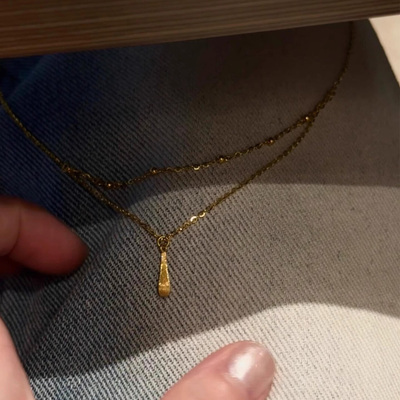 金色丝绒水滴项链高级感轻奢小众