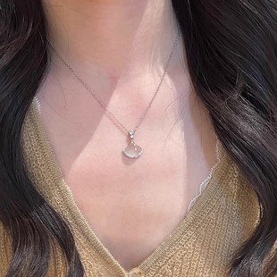S925纯银玉髓扇形吊坠项链女款 高级感轻奢小众百搭锁骨链 2025新款