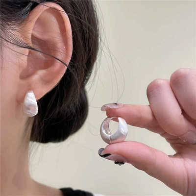 磨砂拉丝金属耳环女2026新款爆款