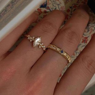 古着做旧金色闪钻仿马眼戒指女轻奢高级感蓝点钻指环2025新款 爆款