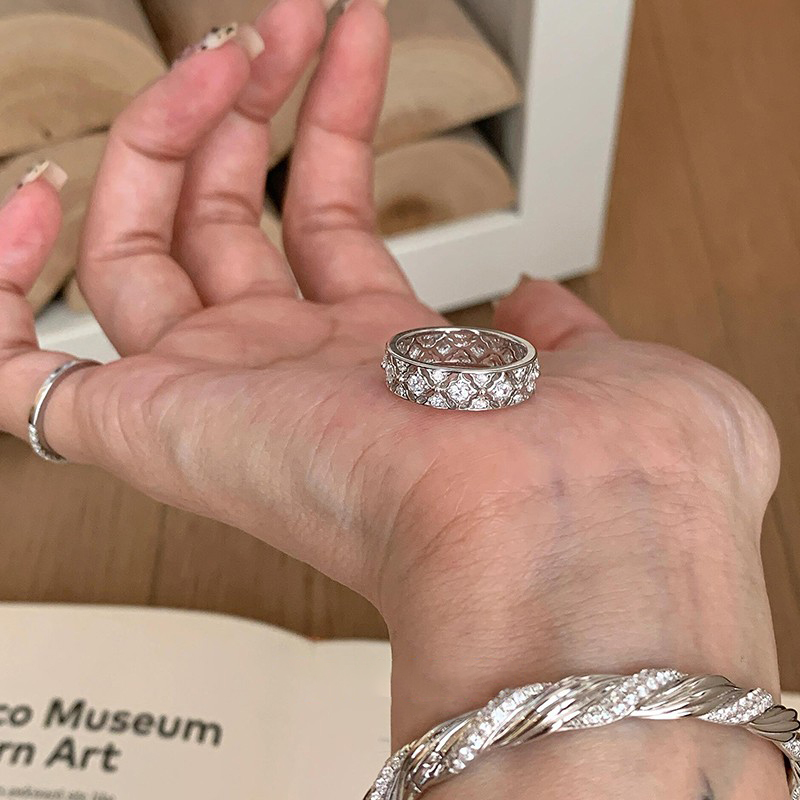 S925银菱格镶钻戒指女轻奢高级感