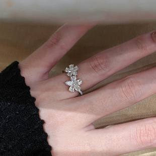 清冷感银色爆闪满钻花朵戒指女轻奢高级感时尚 食指戒小众指环 个性