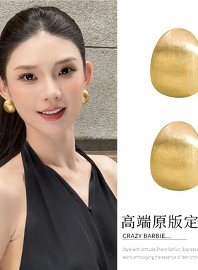 金色拉丝金属水滴耳环2025新款爆款高级感轻奢小众独特气质耳钉女