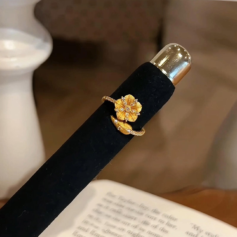 金色拉丝花朵戒指女轻奢高级感