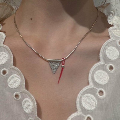 复古雕刻波纹吊牌项链高级感轻奢