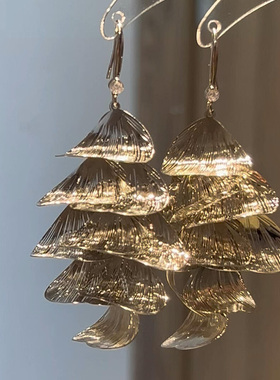 S925银巨好看独特漂亮金色镂空叶片流苏耳环高级感轻奢显脸小耳坠