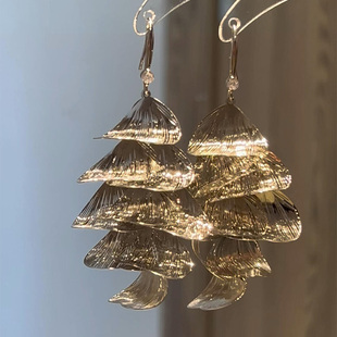 S925银巨好看独特漂亮金色镂空叶片流苏耳环高级感轻奢显脸小耳坠