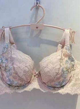 D65-黛高端Florale大胸显小薄款女士文胸-16-8798/11-1857